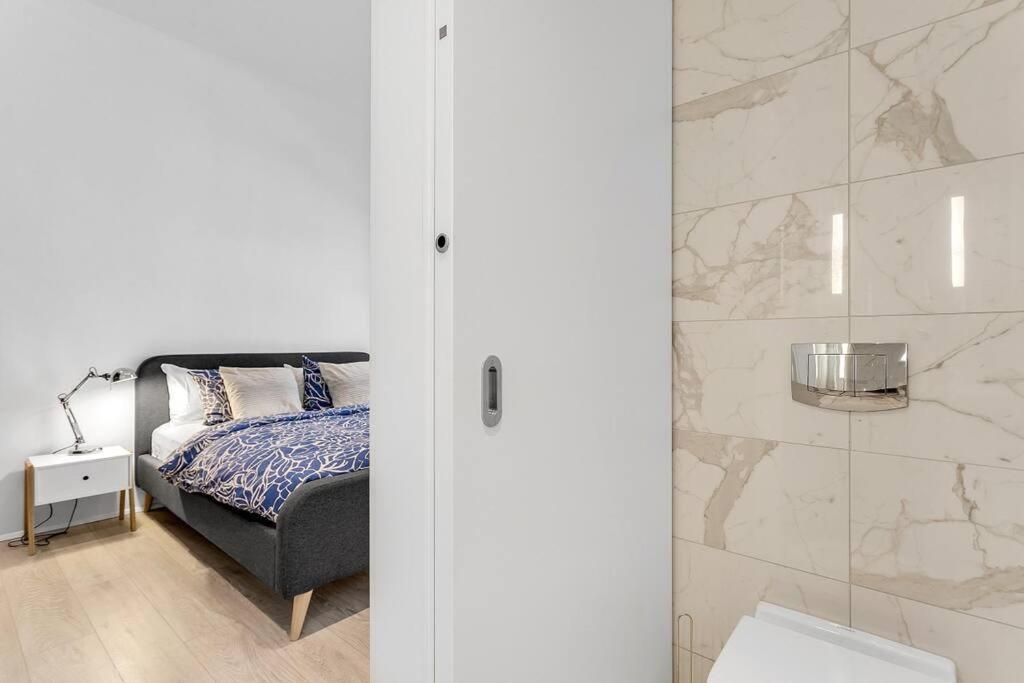Luxury Penthous - 3 Bedroom - 2 Bath - Freeparking - Downtown เรคยาวิก ภายนอก รูปภาพ